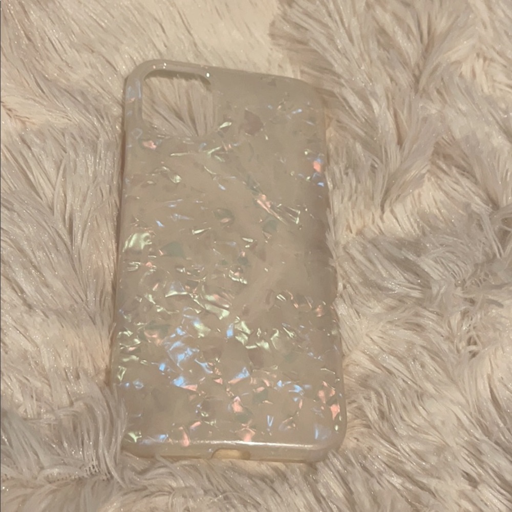 iPhone 11/XR opal clear case- almost new!